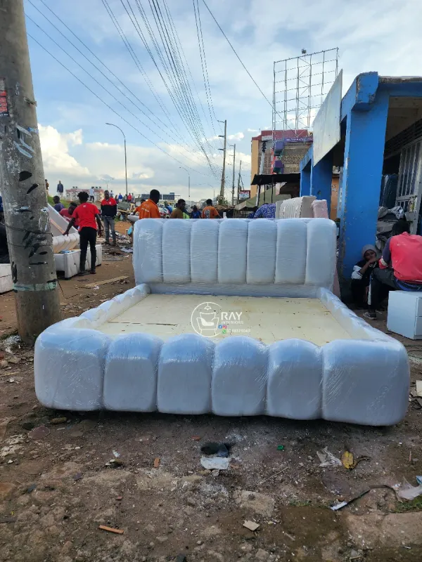King size bubble bed