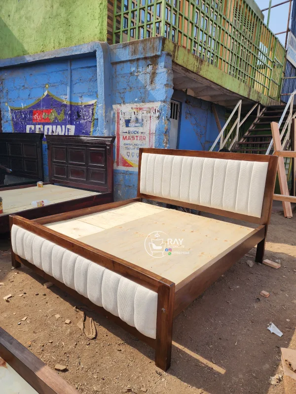 Mocket bed king size